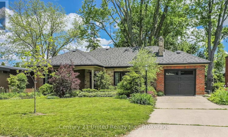 1306 Hazeldean Avenue
