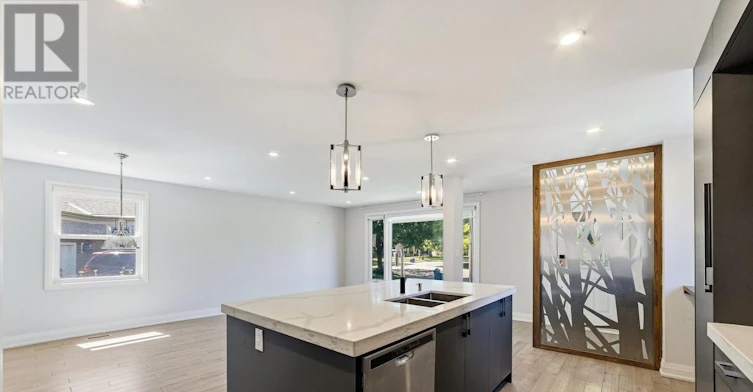 UPPER-2300 Wagner Crescent, Burlington, ON, L7R 1S9 - 8