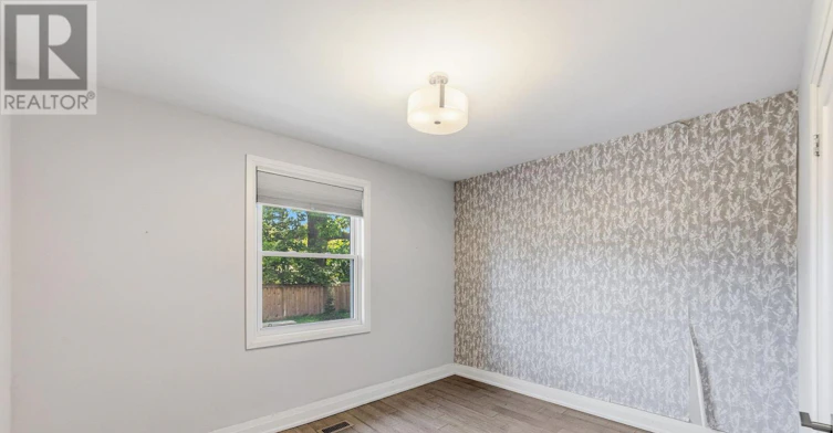 UPPER-2300 Wagner Crescent, Burlington, ON, L7R 1S9 - 16