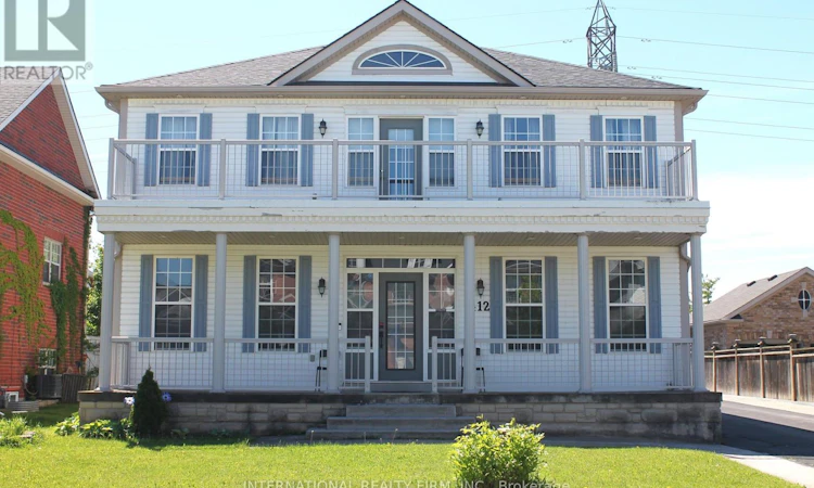 412 Wright Crescent