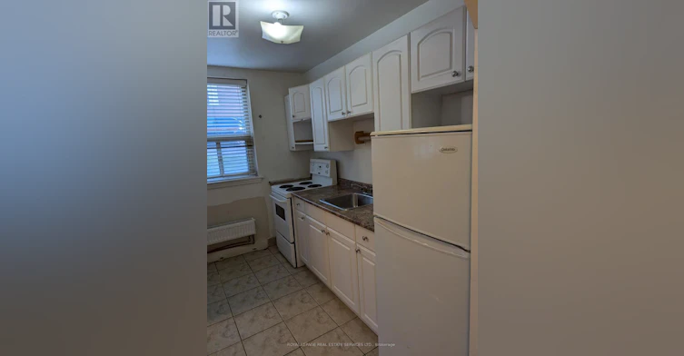 10 Rockwood Place, Hamilton, ON, L8N 2G2 - 2