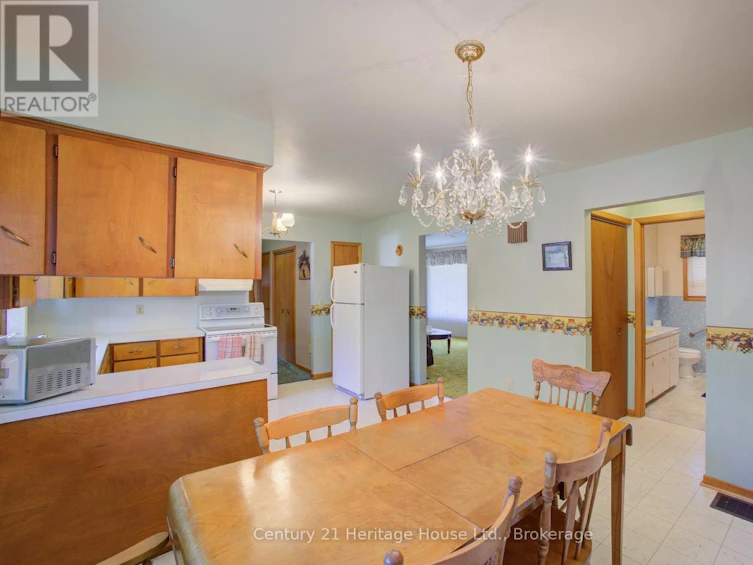 225 George Street W, West Grey, ON, N0G 1R0 - 11