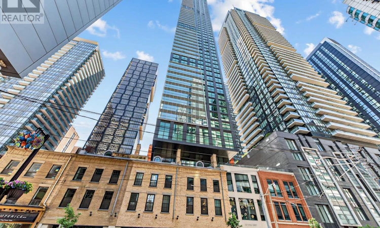 1305-327 King Street W
