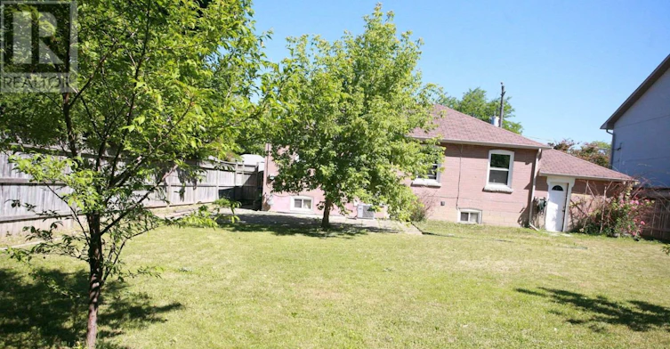 31 Kenton Drive, Toronto, ON, M2R 2H6 - 2