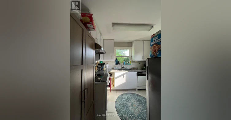 31 Kenton Drive, Toronto, ON, M2R 2H6 - 18