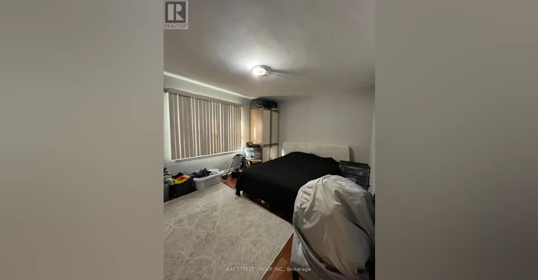 31 Kenton Drive, Toronto, ON, M2R 2H6 - 12
