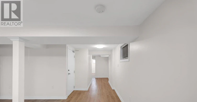 1038 Alexandra Avenue, Mississauga, ON, L5E 1Z8 - 10