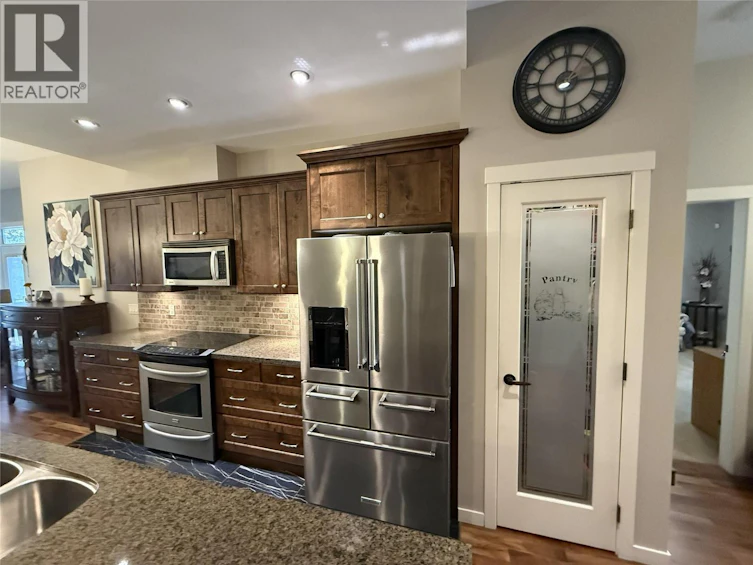 1637 Golf Ridge Way, Kamloops, BC, V2H 0A5 - 5