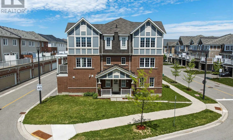 2402 Fall Harvest Crescent