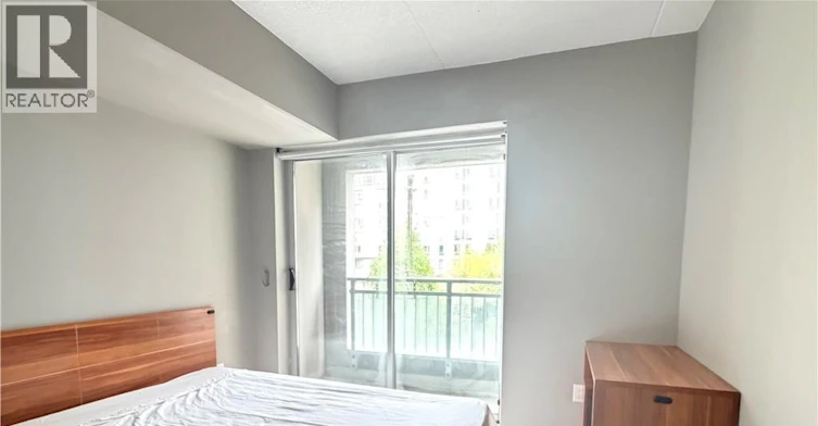 302-321 Spruce Street, Waterloo, ON, N2L 3M6 - 5