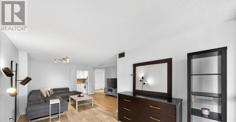 1506-55 Centre Avenue, Toronto, ON, M5G 2H5 - 14