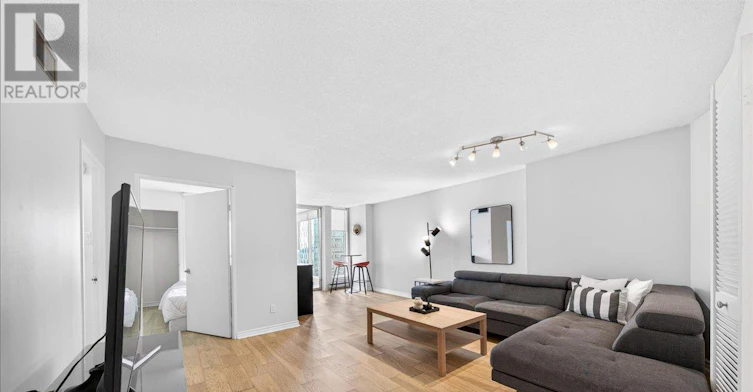 1506-55 Centre Avenue, Toronto, ON, M5G 2H5 - 4