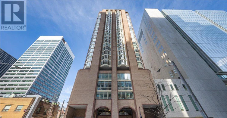 1506-55 Centre Avenue, Toronto, ON, M5G 2H5