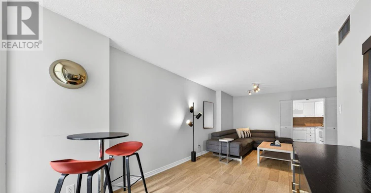 1506-55 Centre Avenue, Toronto, ON, M5G 2H5 - 13