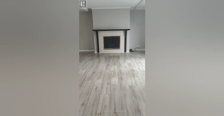 7592 Flewellyn Road, Ottawa, ON, K2S 1B6 - 7