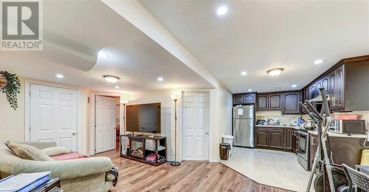 BSMT-455 Staines Road, Toronto, ON, M1X 2B9 - 2