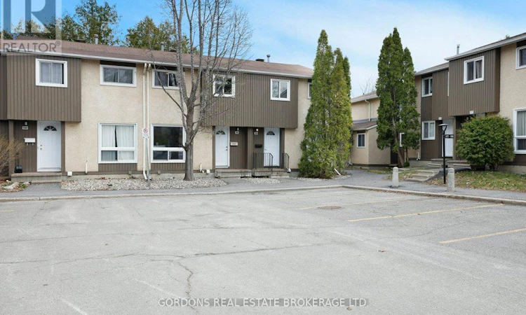 1562 Lassiter Terrace