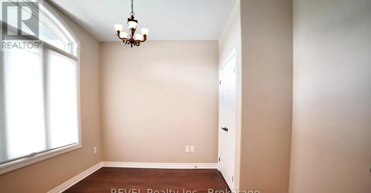 7135 Optimist Lane, Niagara Falls, ON, L2E 0B2 - 2