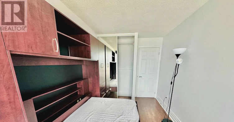 14F-86 Gerrard Street E, Toronto, ON, M5B 2J1 - 15