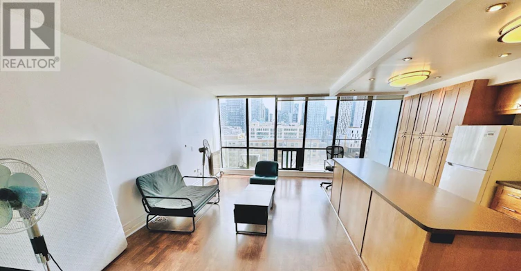 14F-86 Gerrard Street E, Toronto, ON, M5B 2J1 - 3