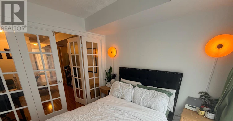 907-763 Bay Street, Toronto, ON, M5G 2R3 - 8
