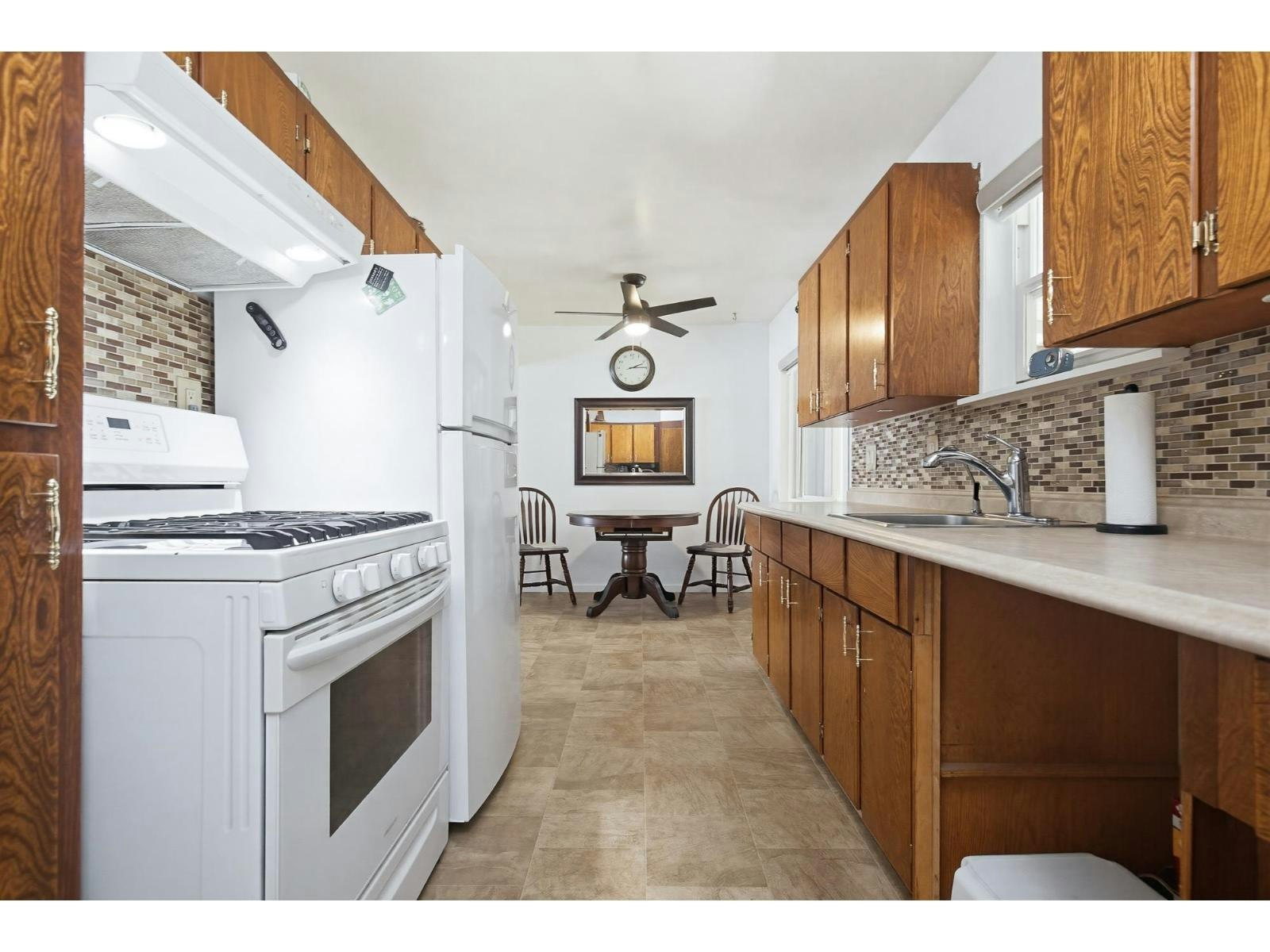 34458 Kent Avenue, Abbotsford, BC, V2S 2W8 - 7