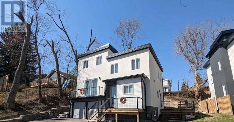 46 Valley Road, Whitchurch-Stouffville, ON, L4A 7X3 - 2