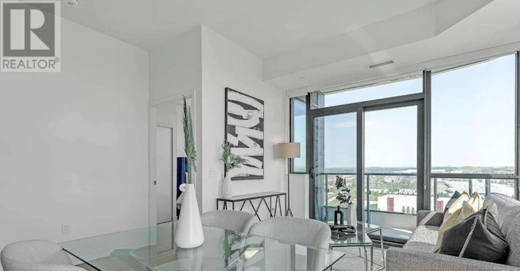 LPH04-120 Eagle Rock Way, Vaughan, ON, L6A 5C2 - 9