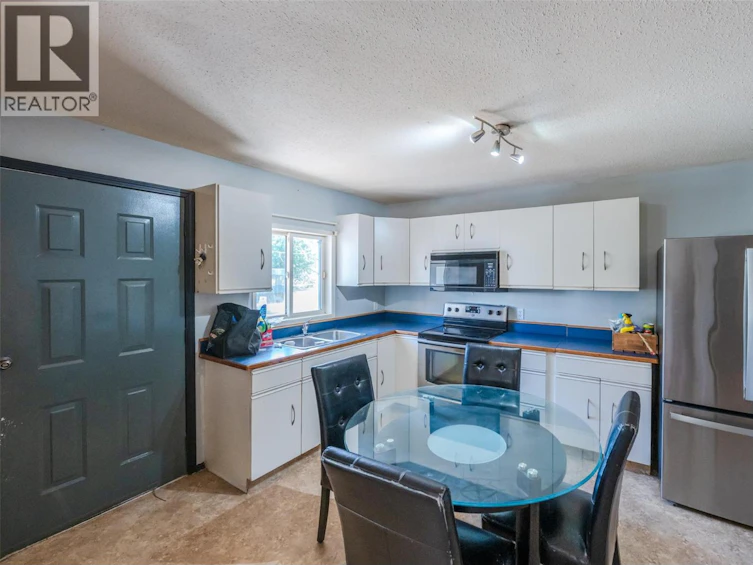 800 Coulthard Road, Cawston, BC, V0X 1C2 - 3