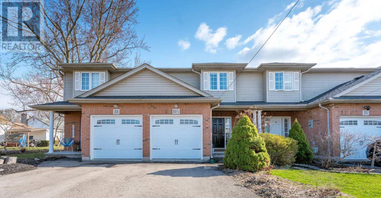 31 1/2 Thorold Road E, Welland, ON, L3C 3T3