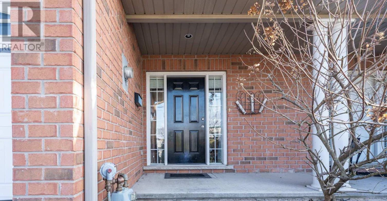 31 1/2 Thorold Road E, Welland, ON, L3C 3T3 - 4