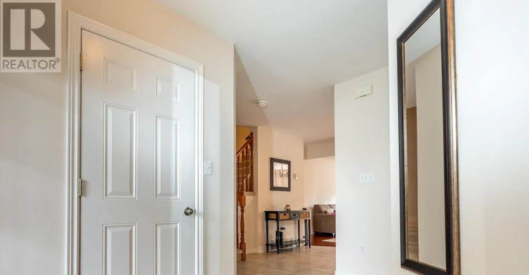 31 1/2 Thorold Road E, Welland, ON, L3C 3T3 - 5