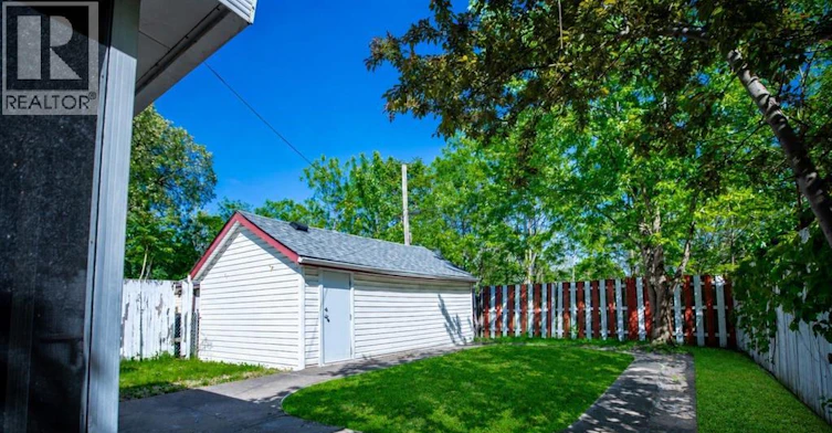 3615 Bloomfield Road, Windsor, ON, N9C 1S1 - 15