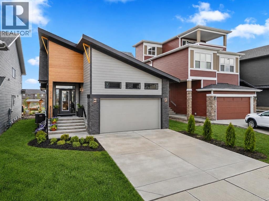 218 Mitchell Heath NW, Calgary, AB, T3R 2G2