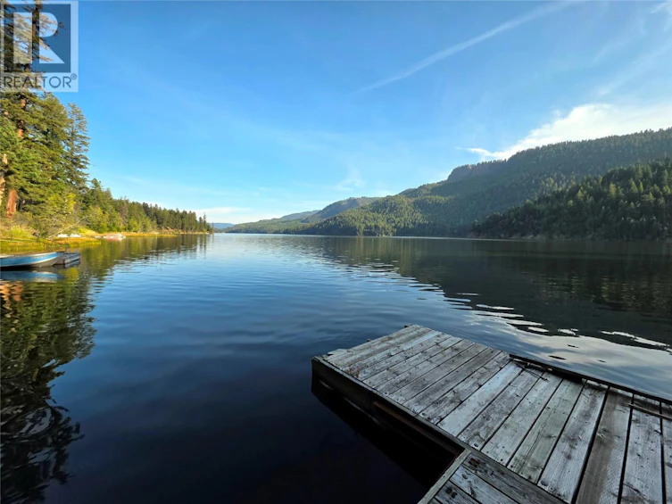 6453 Pinaus Lake Road, Falkland, BC, V0E 1W0 - 48