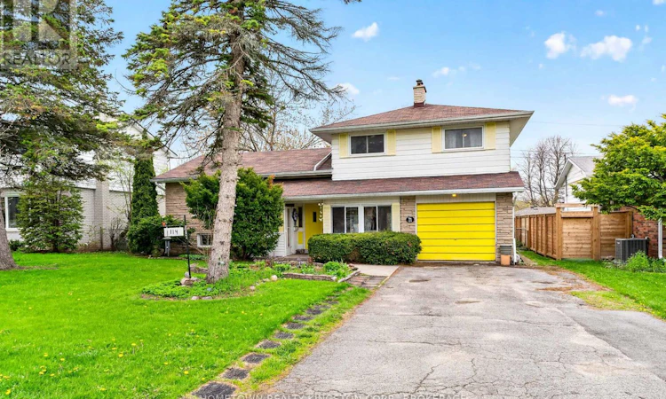 114 Campbell Crescent