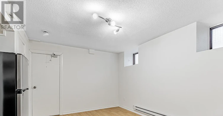B2-663 Huron Street, Toronto, ON, M5R 2R8 - 9