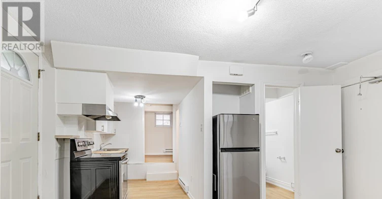 B2-663 Huron Street, Toronto, ON, M5R 2R8 - 10