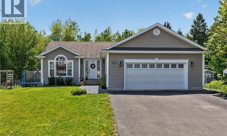 102 Acacia Drive