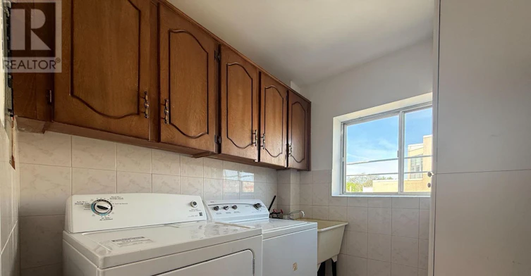 UPPER-2973 Bloor Street W, Toronto, ON, M4Y 1B8 - 30