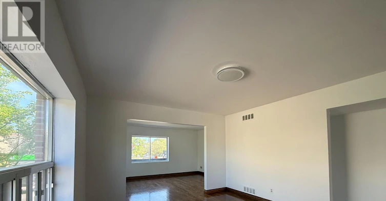 UPPER-2973 Bloor Street W, Toronto, ON, M4Y 1B8 - 12