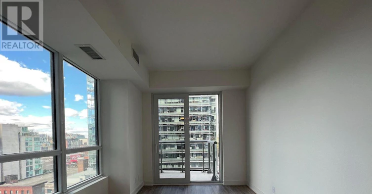 1202-108 Peter Street, Toronto, ON, M5V 2G7 - 3