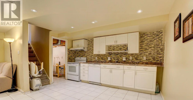 5921 Summerside Drive, Mississauga, ON, L5M 6K9 - 8