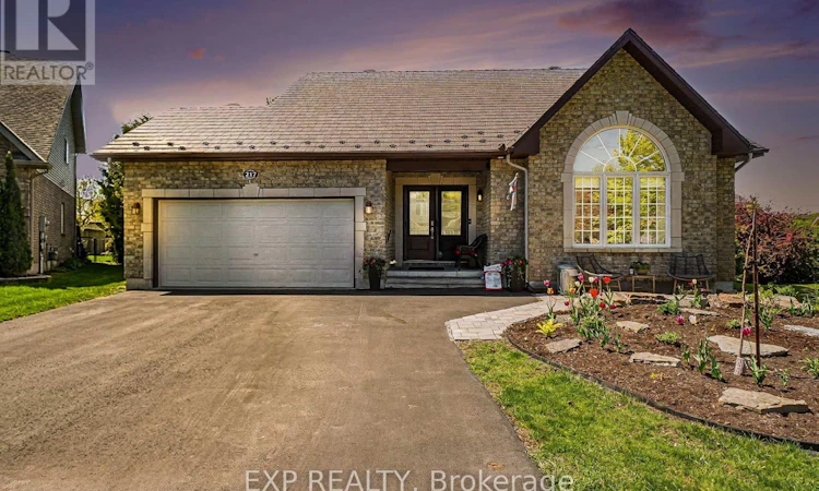 217 Jasper Crescent