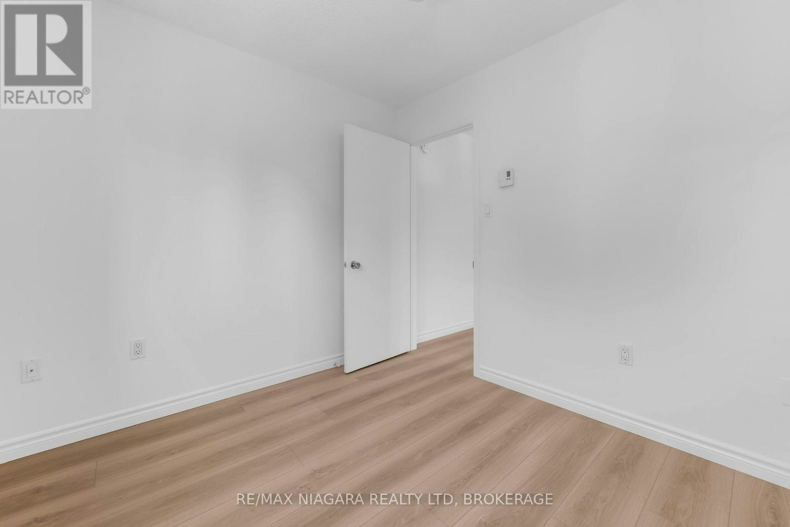 2-1-833 Foss Road, Pelham, ON, L0S 1C0 - 21