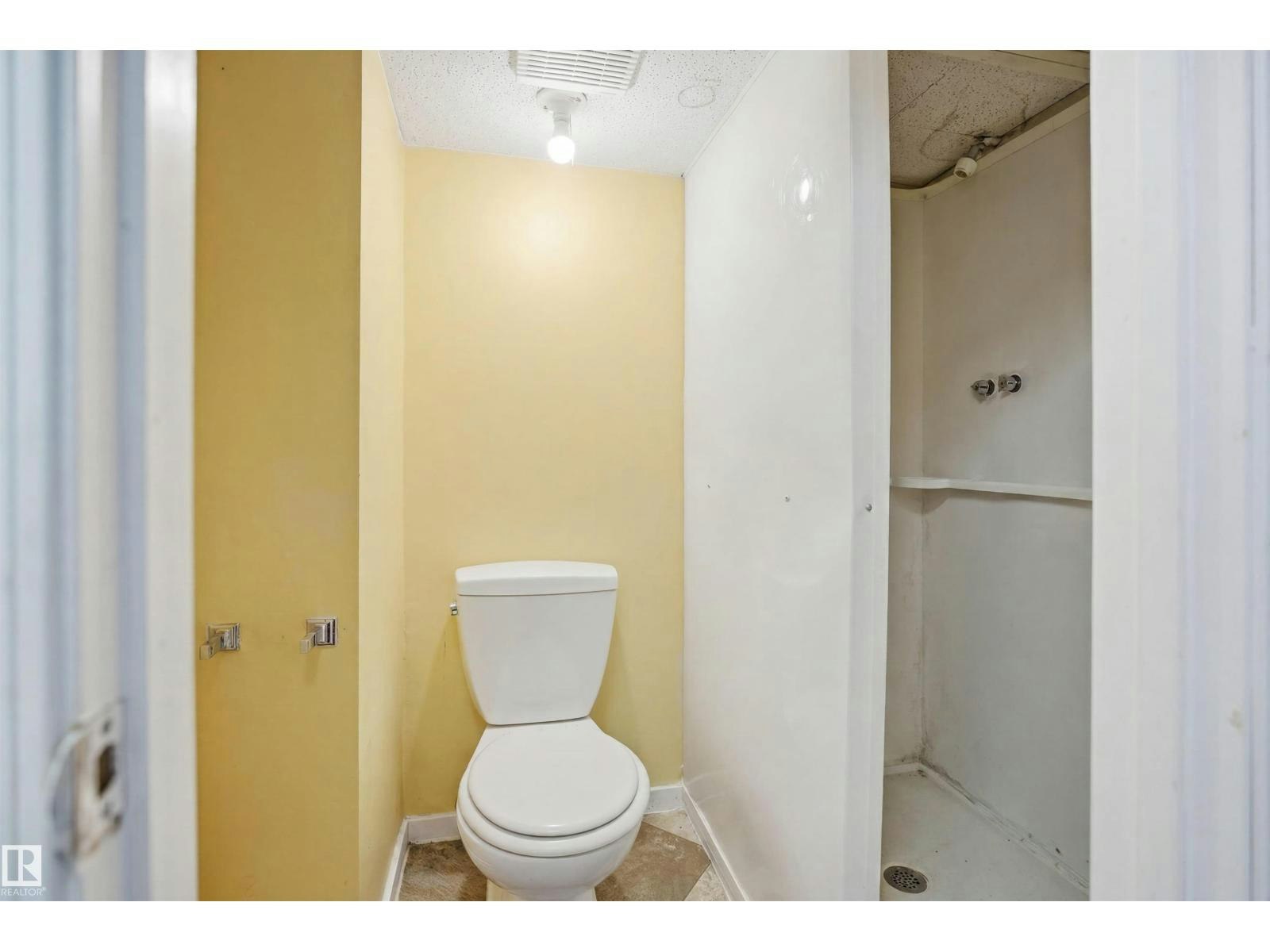 17 Lakewood Vg NW, Edmonton, AB, T6K 2B3 - 24