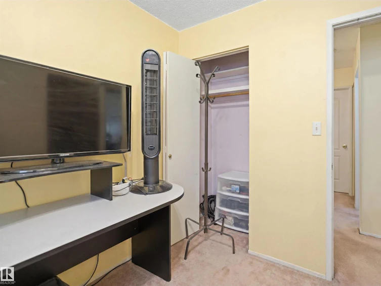 17 Lakewood Vg NW, Edmonton, AB, T6K 2B3 - 14