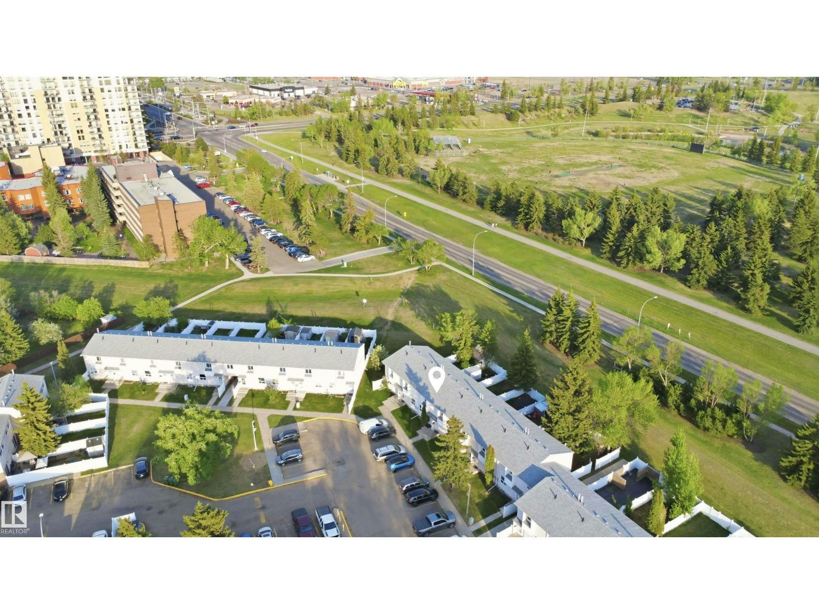 17 Lakewood Vg NW, Edmonton, AB, T6K 2B3 - 34