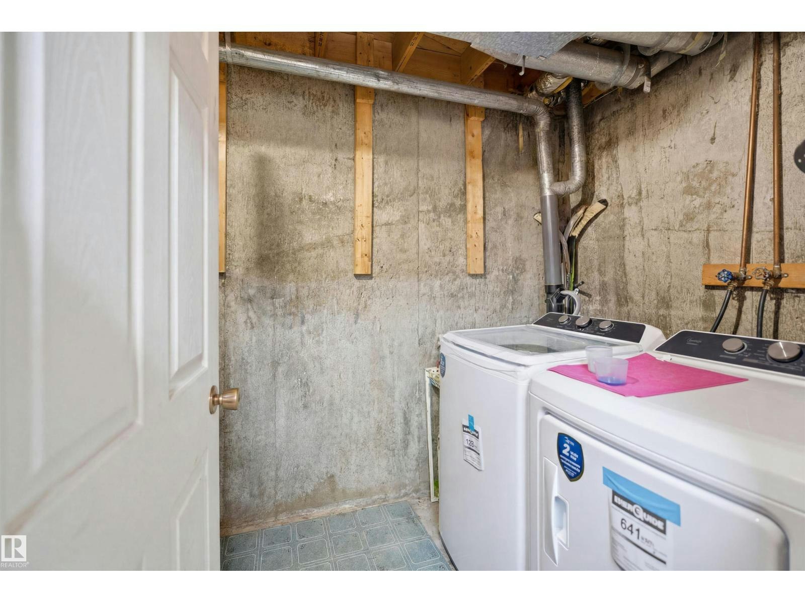 17 Lakewood Vg NW, Edmonton, AB, T6K 2B3 - 27