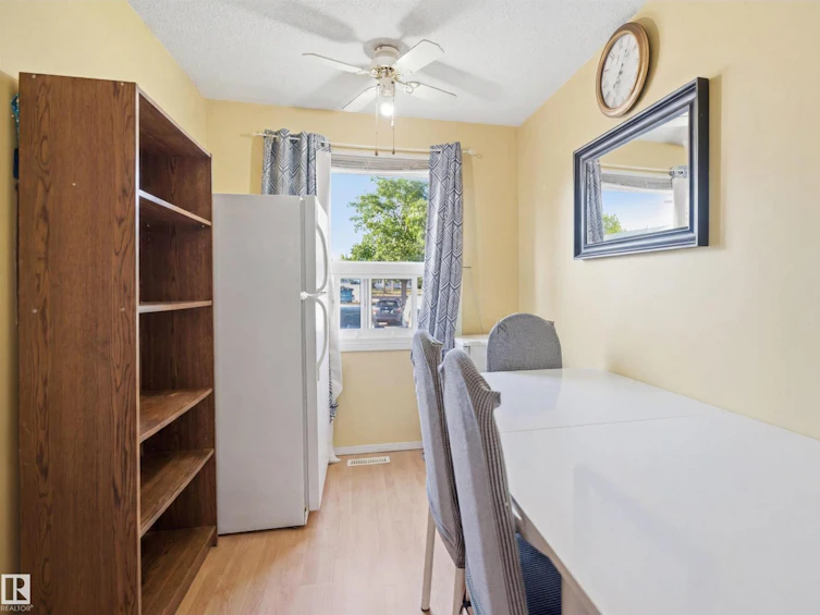 17 Lakewood Vg NW, Edmonton, AB, T6K 2B3 - 6